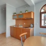 Zacisze & By Renters Lejlighed *