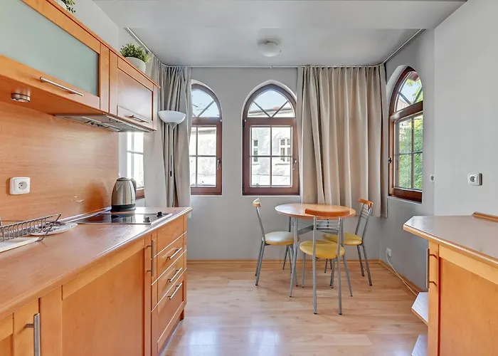 Zacisze & By Renters Lägenhet *