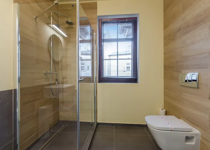 Zacisze & By Renters Lägenhet