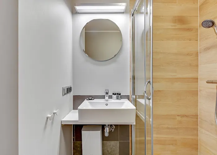 Zacisze & By Renters Lägenhet