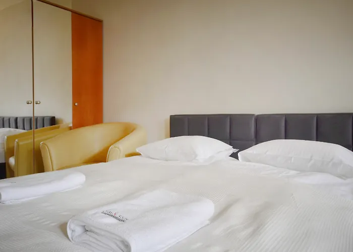 Lägenhet Zacisze & By Renters