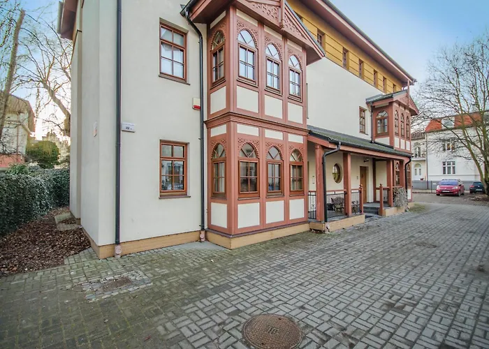 Zacisze & By Renters Lägenhet *