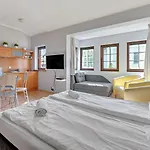 Zacisze & By Renters *