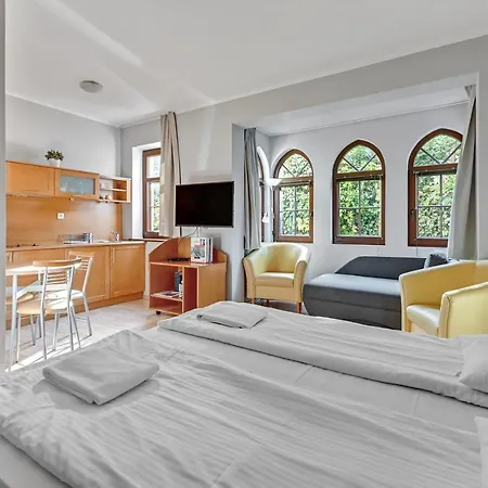 Zacisze & By Renters Daire Sopot