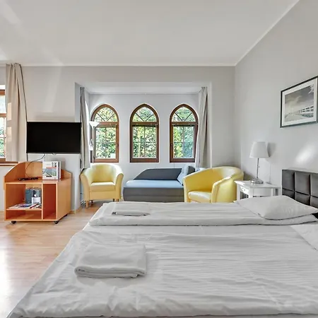 Apartment Zacisze & By Renters *