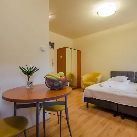 Apartment Zacisze & By Renters