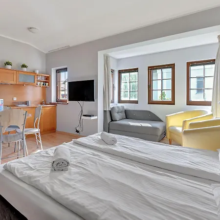 Zacisze & By Renters *