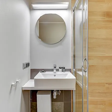 Zacisze & By Renters Apartment